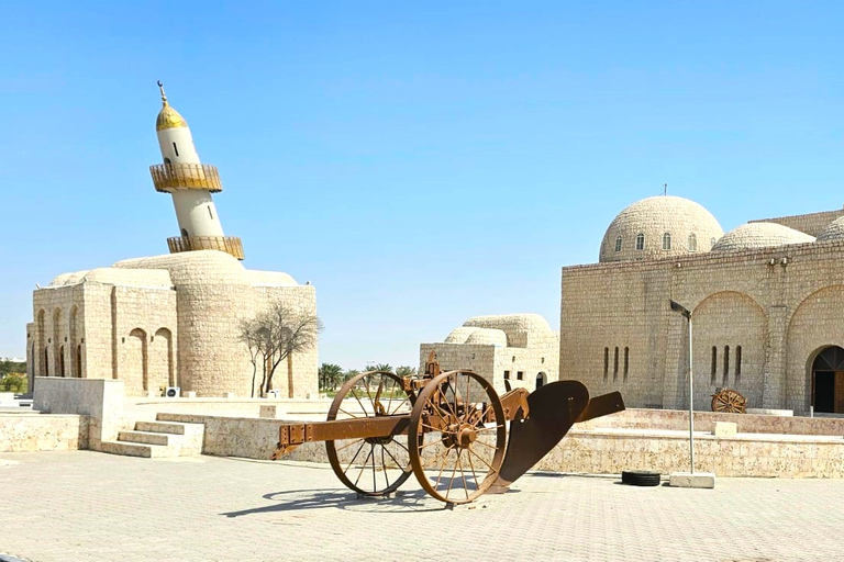 Qatar Culture Tour and Local Meal Experience