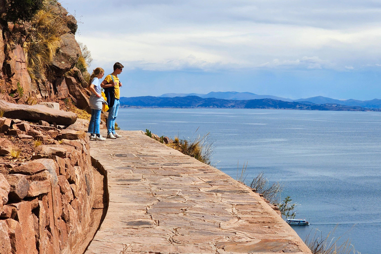 From Arequipa: 3-Day Tour to Colca Canyon and Lake Titicaca