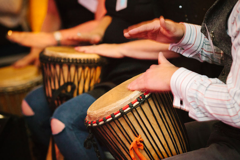 Le Cap : dégustation de vins au domaine Silvermist et spectacle DrumstruckLe Cap : Dégustation de vins au domaine Silvermist et spectacle Drumstruck