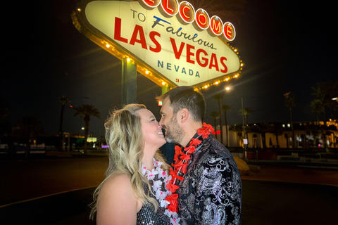 Las Vegas: Elvis Bruiloft met Las Vegas Teken Inclusief Foto&#039;s