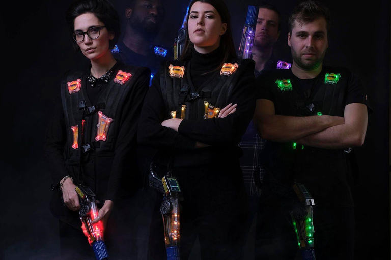 لعبة ليزر تاج بريميوم زون | أولدنبورغمفتوح لمدة ساعتين بسعر ثابت في منطقة مميزة، لعبة ليزر تاج | أول