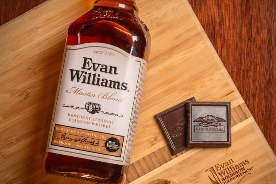 Louisville: Geführte Whiskey- und Schokoladenverkostung. Foto: GetYourGuide Louisville: Geführte Whiskey- und Schokoladenverkostung. Foto: GetYourGuide