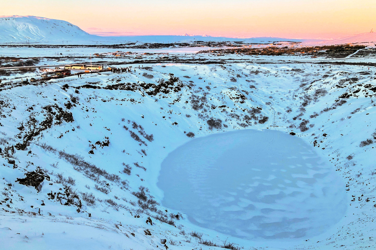 Ab Reykjavik: Golden Circle, Kerid & Geheime Lagune TourTour mit Abholung an ausgewählten Orten