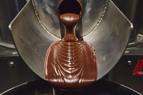 Milan: Enrico Rizzi Chocolate Factory Tour with tasting Chocolate Experience with Grand Cru Exclusive tasting
