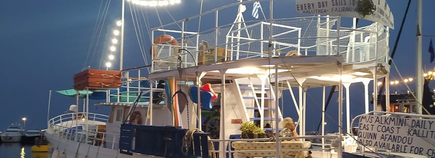 Ville de Rhodes : croisière en bateau à Anthony Quinn, Kalithea et Afandou