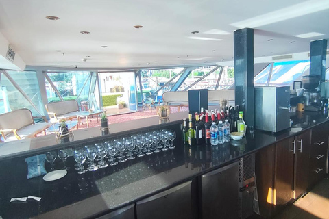 Cairo: Opal Nile Romantic Dinner Cruise & Live Entertainment Including Transfer (Pickup & Drop-off)