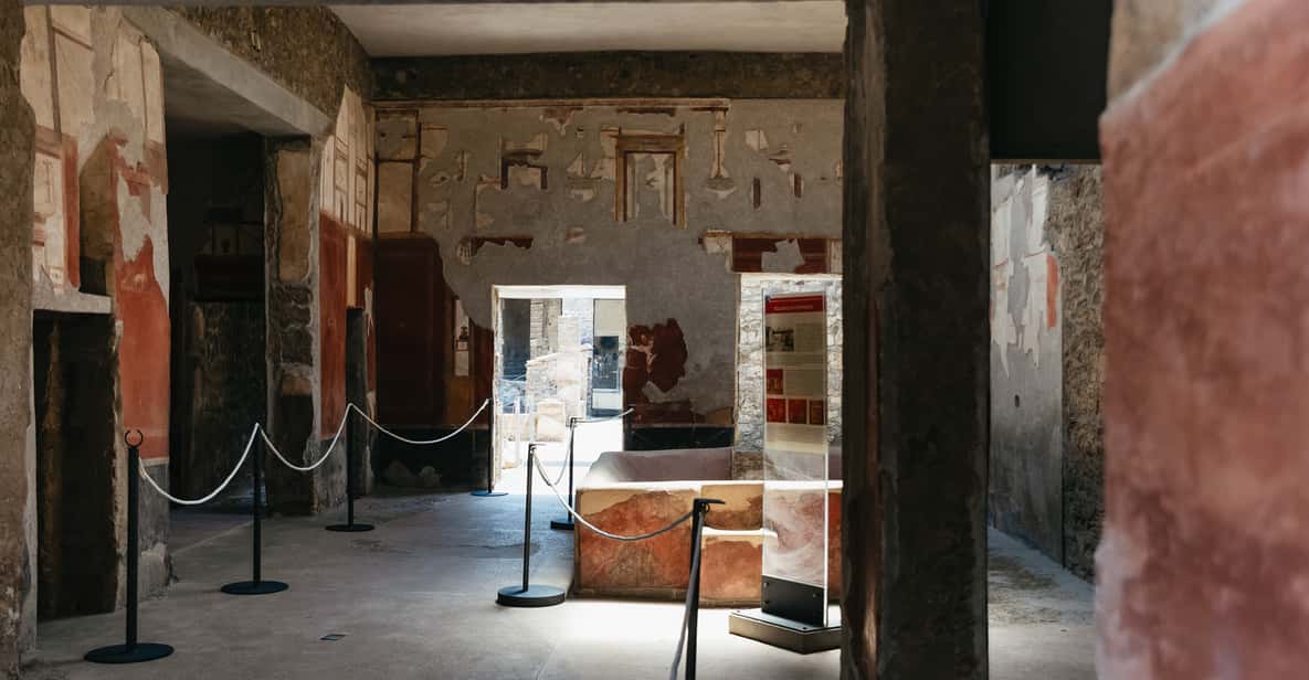 Afbeelding 2 van Vanuit Napels: Pompeii ruïnes & Mount Vesuvius Dagtour