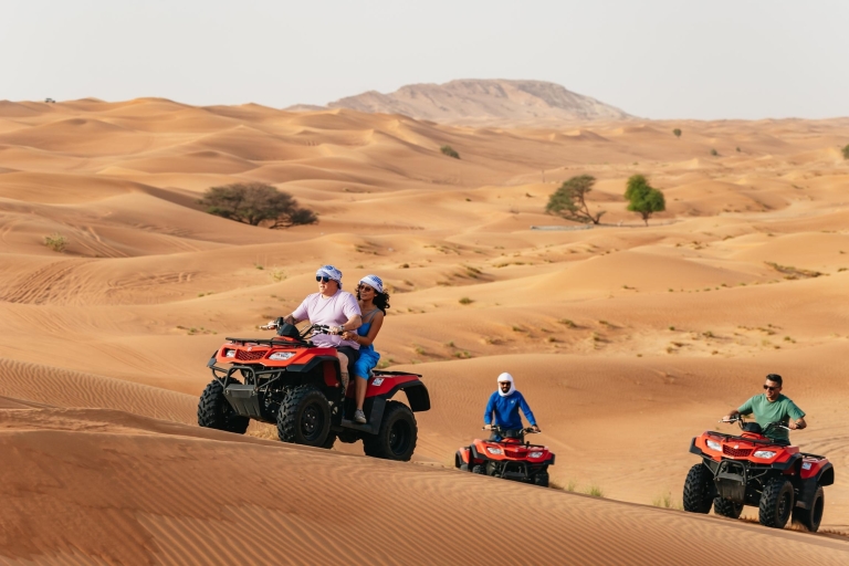 Dubai: extreme woestijnsafari, sandboarden en BBQWoestijnsafari met avondeten - privévoertuig en viptafel