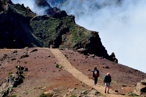 Madeira: Pico Arieiro to Pico Ruivo Guided Hiking Tour Pickup Ponta do Sol