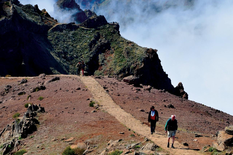 Madeira: Pico Arieiro to Pico Ruivo Guided Hiking Tour Pickup Ponta do Sol