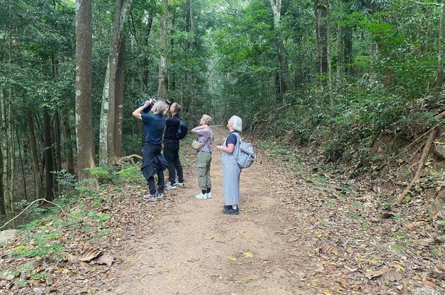 From Kandy: Bird watching tour to Udawatte Kele Sanctuary