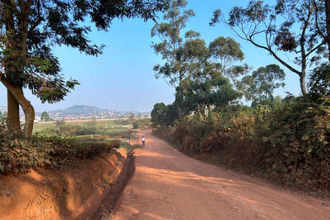 Kajansi: Hike Kiwamirembe Hill and Pilgrimage Tour