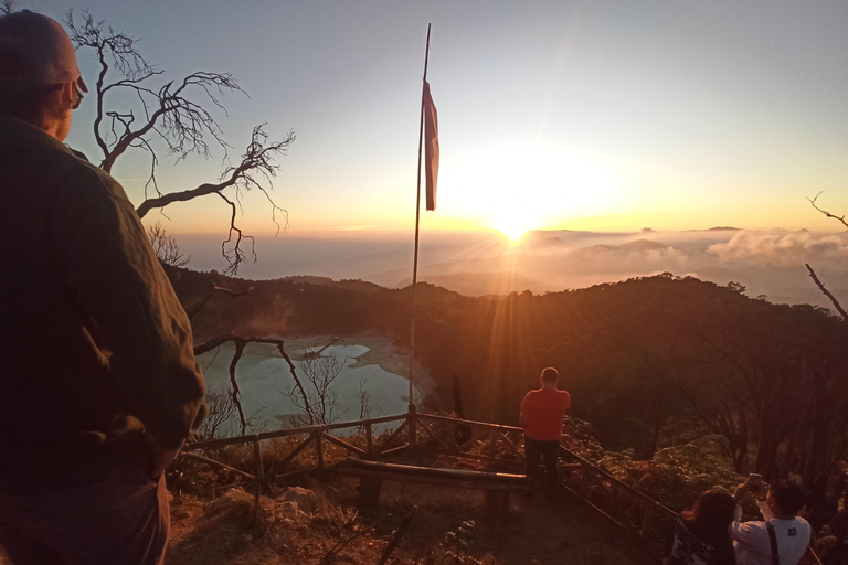 Vulcano, sorgenti calde, bagni di fango e tour del tè: tutto inclusoGiro aperto