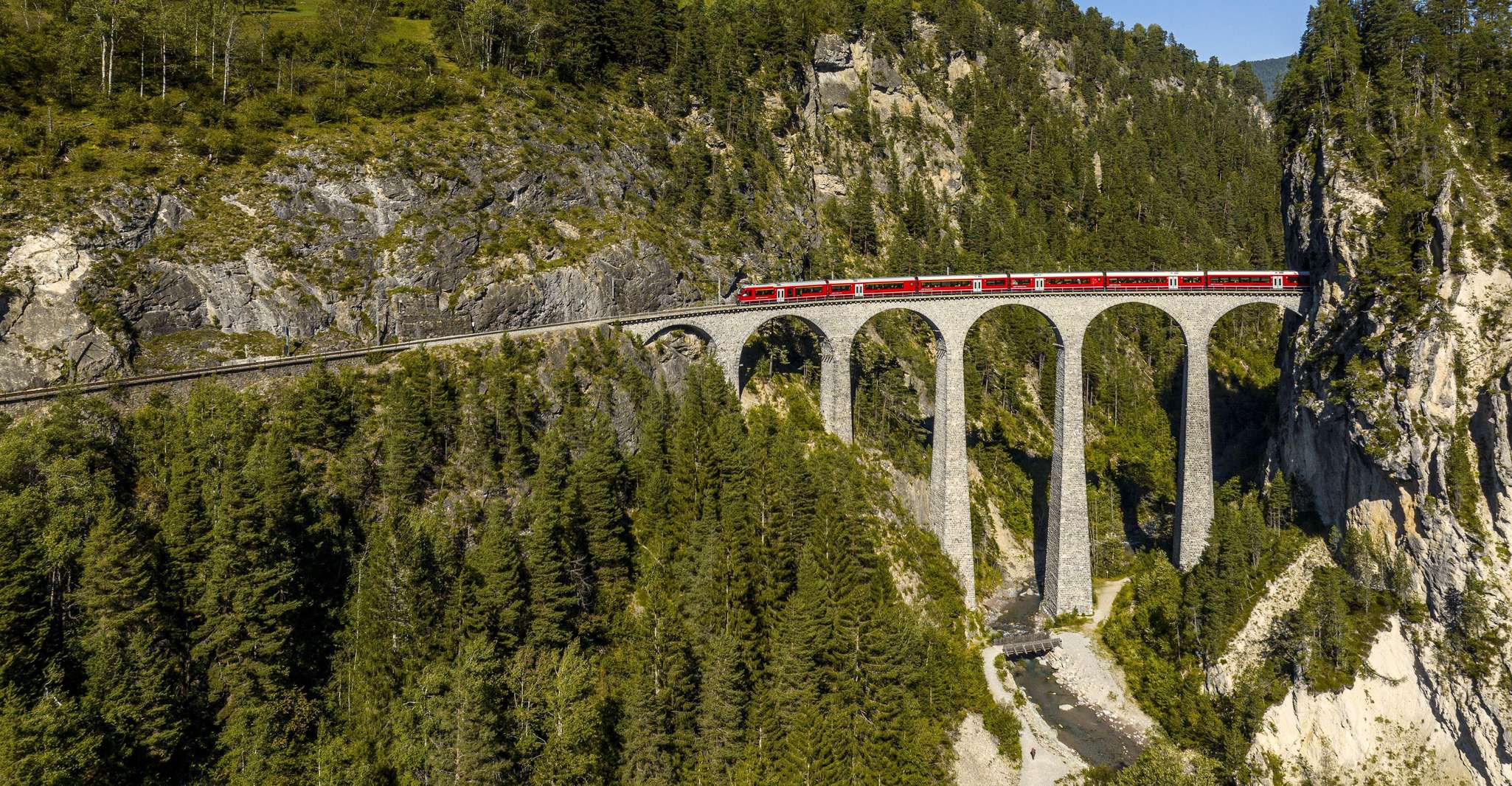 Milan, Bernina and Glacier Train Tickets & Sankt Moritz Tour - Housity