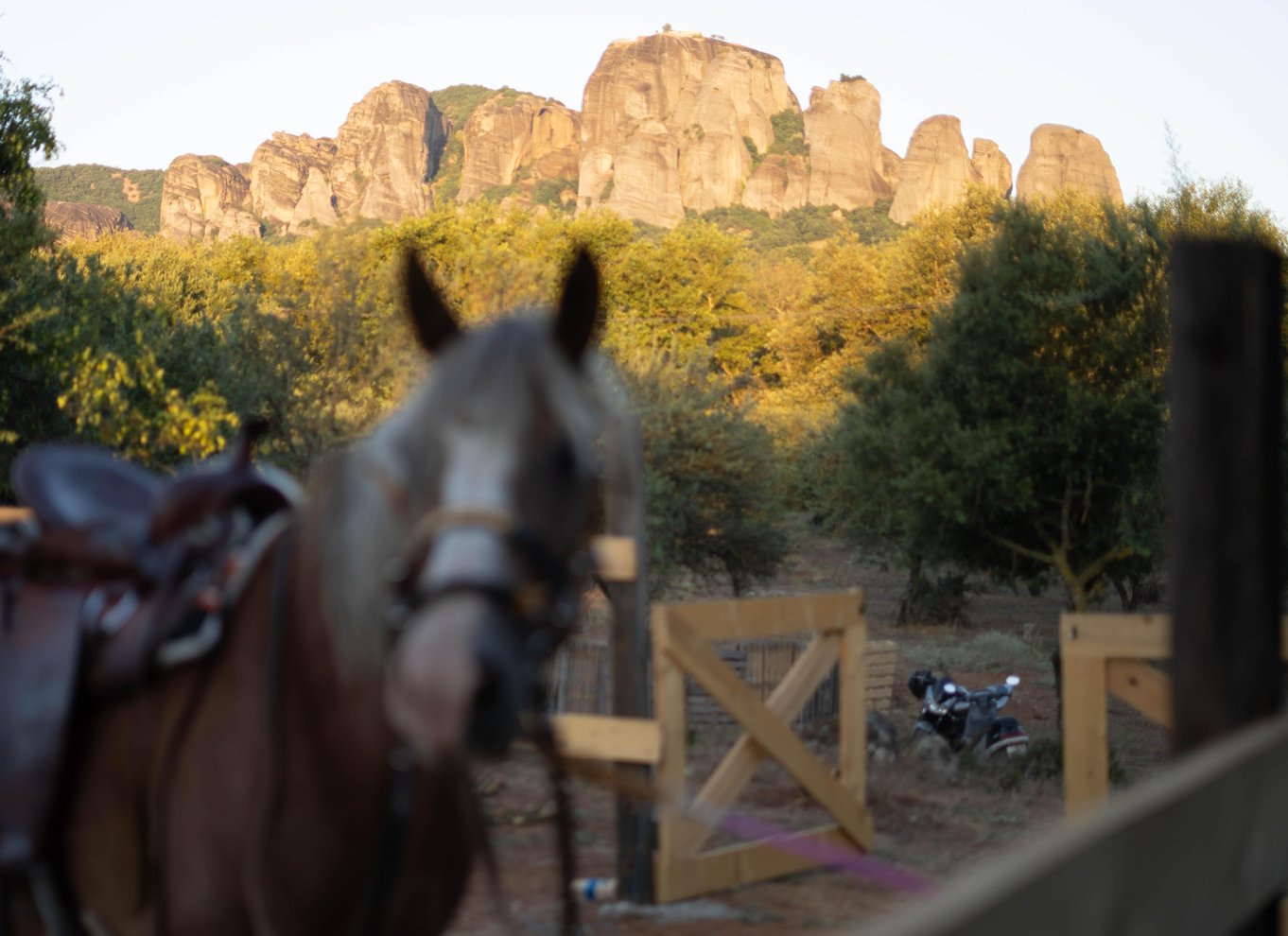 Kastraki: Ridning ved solnedgang i Meteora