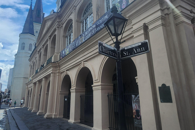 Mais do que o Mardi Gras: Excursão a pé pelo French Quarter