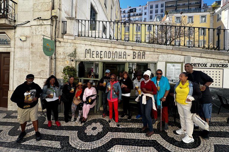 Lisbon: Echoes of Africa Walking Tour with Tastings