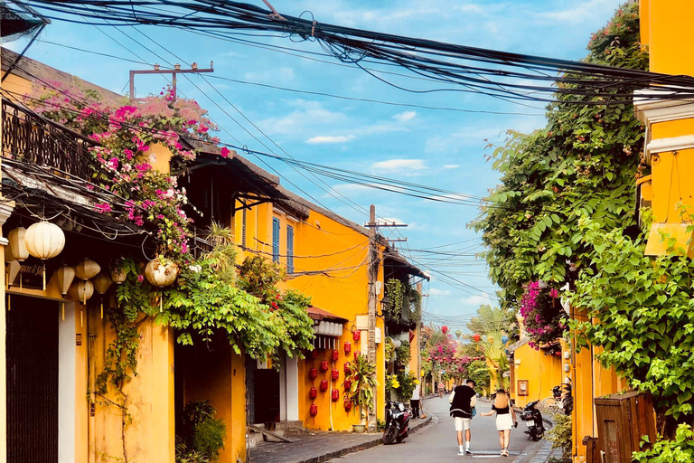 Da Nang : Basket Boat Ride - Hoi An City - Release LanternGroup tour