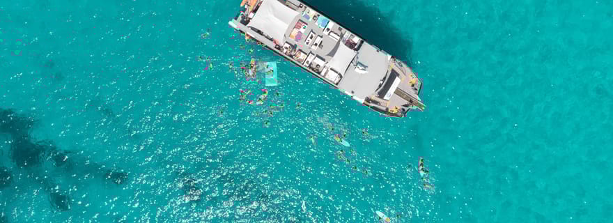 Formentera : Croisière sur les eaux cristallines avec plongée en apnée et déjeuner