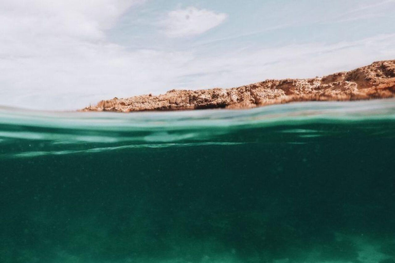 Oman Coastal Escape: Fins Beach, Sur, RasAlJinz Turtle Watch