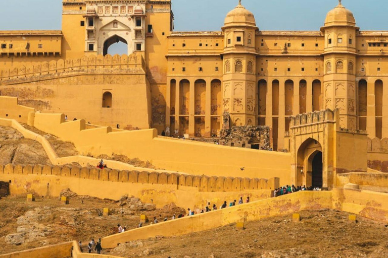From Delhi: Golden Triangle Tour w/ Spiritual Varanasi 6D/5N Tour with Private Car, Driver, Train Ticket and Expert Guide