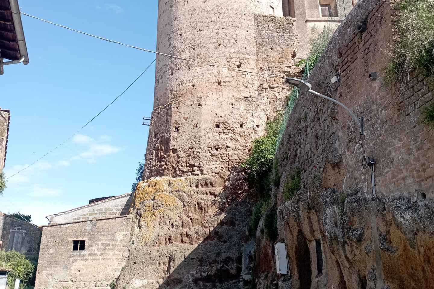 Da Mugnano: la Piramide Etrusca e Santa Cecilia