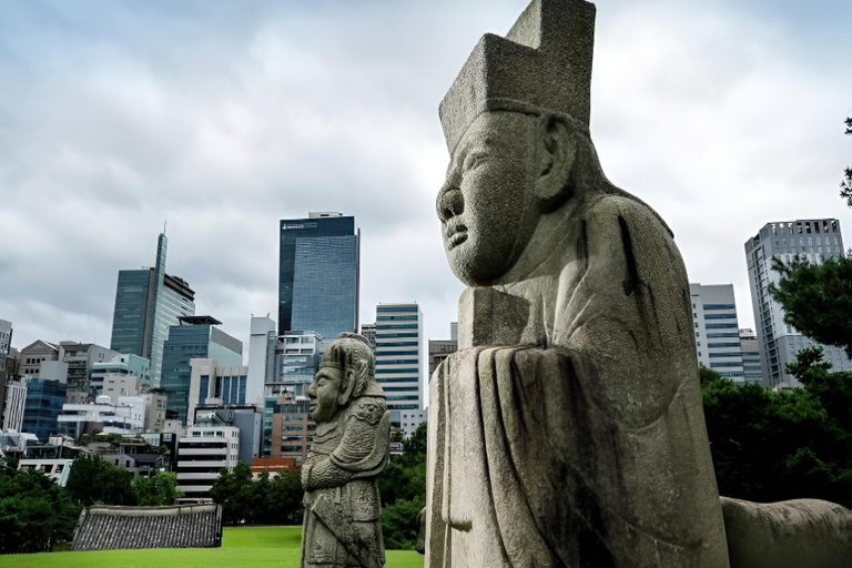 Seoul: Gangnam Time Travel, Royal Tombs to Starfield Library Chinese Guide
