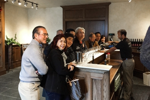 Toronto: tour cataratas del Niágara con cata de vinosTour a las Cataratas del Niágara con crucero