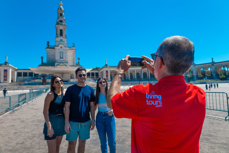 Lissabon - en liten grupp Tur i liten grupp till Fátima, Batalha, Nazaré &amp; ÓbidosDagsutflykt Fatima, Batalha, Nazare och Obidos på engelska