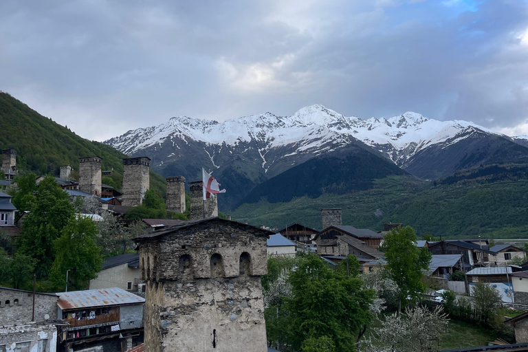 From Kutaisi: Svaneti, Mestia & Ushguli with Scenic Hikes Svaneti 4x4 Private 3-day tour