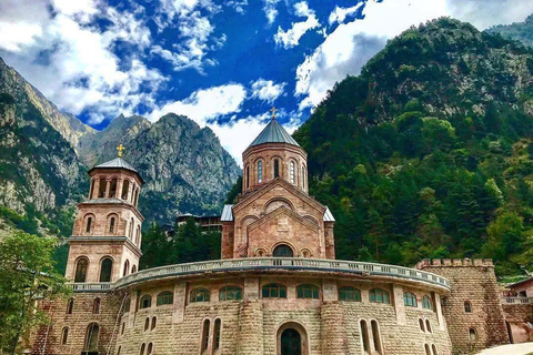From Kutaisi: 2-Day Kazbegi, Dariali Valley, & Gergeti Tour