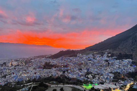 Från Tangier: Privat dagsutflykt till den blå stadenPrivat dagsutflykt till den blå staden