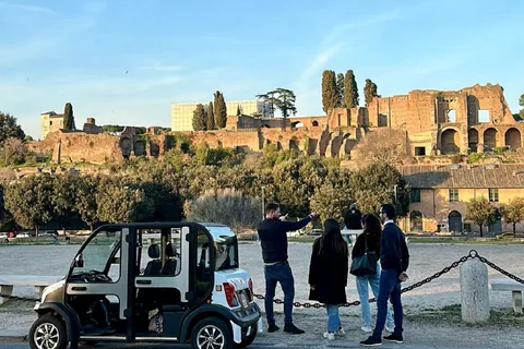 Roma: Tour privado en carrito de golf con servicio de recogida