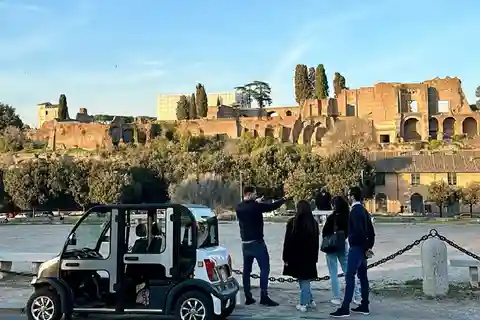 Roma: Tour privato in Golf Cart con prelievo di denaro