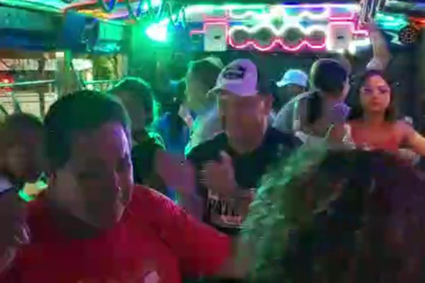 Santa Marta: Rumba en Chiva con animador a bordo y Espuma!