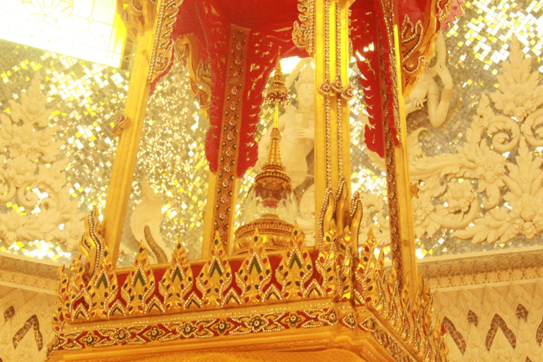 Khaolak: Little Amazon and Wat Khongkha Phimuk (Half Day)