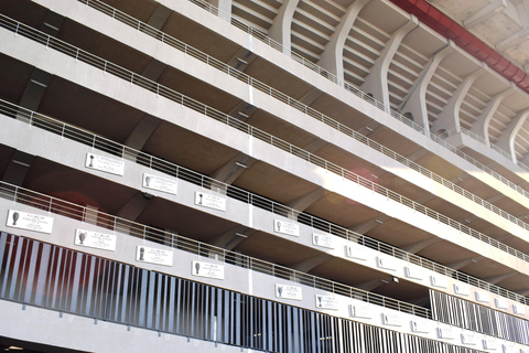 Milán: Estadio y Museo de San Siro Visita guiada oficialMilán: visita guiada oficial al estadio y al museo de San Siro