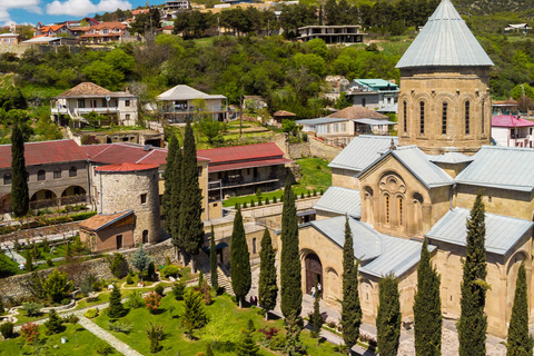 Curta Mtskheta: Catedral de Svetitskhoveli e Jvari ...