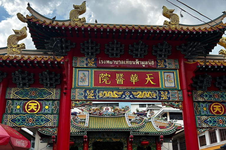 Bangkok: Sampeng Market Guided Tour biggest wholesale Market