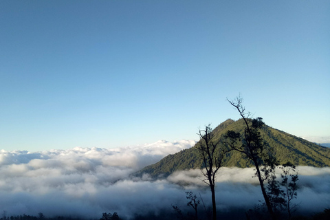 Von Bali aus: Das majestätische Mount Ijen Sunrise Trekking