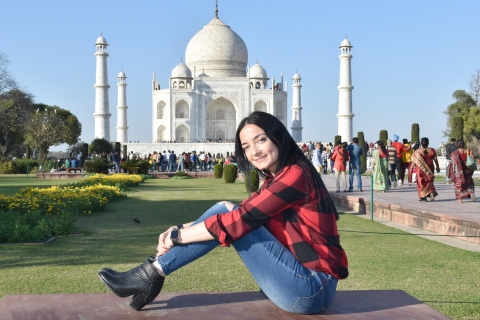 Z Delhi: 4-dniowa wycieczka po Złotym Trójkącie do Agry i JaipurKoszt z 4-gwiazdkowymi hotelami