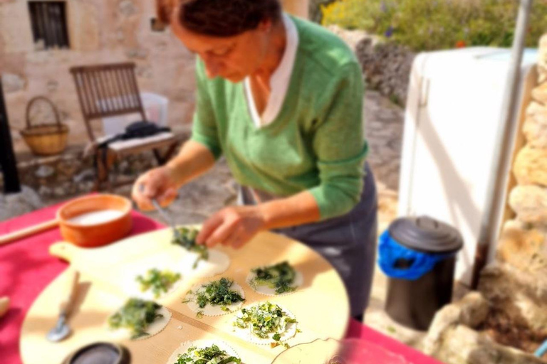 Crete: Private Apokoronas Villages Tour with Local Lunch