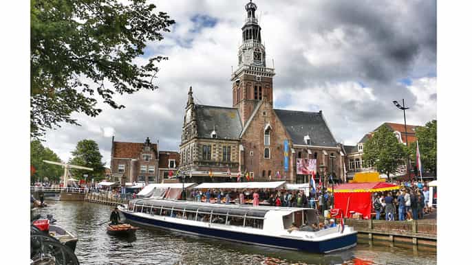 Alkmaar: Cruise from the Cheese Market