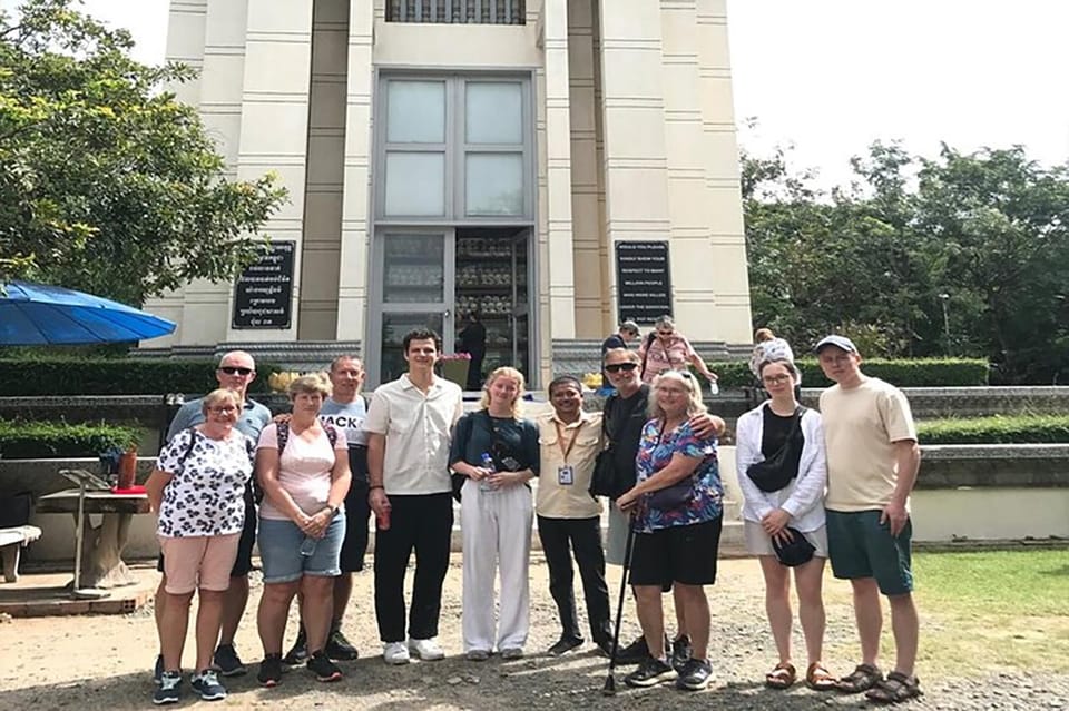 Tötungsfelder der Roten Khmer und Völkermord