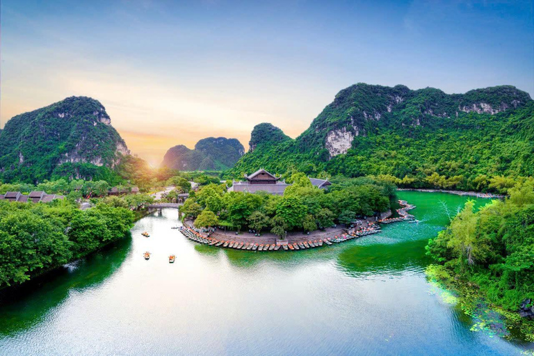 Hanoi: Thai Vi Temple or Tam Coc & Mua Cave & Hoa Lu & Cycle Hanoi: Ninh Binh, Hoa Lu, Tam Coc, Mua Cave, Buffet & Cycle