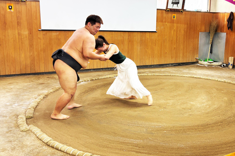Tokyo: Sumo Experience with Live Show & Audience Challenge