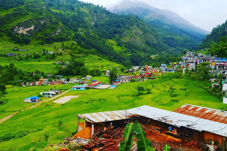 Pokhara: Landschaftliche Fahrt nach Nayapul