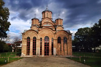 De Skopje, tour de día completo por Kosovo a Pristina y Prizren - Hizvo