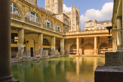 London: 10-hour Private Tour(Windsor Castle+Bath+Stonehenge)