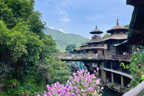 Guangzhou-Qingyuan Gulong Gorge 1-Day Private Tour